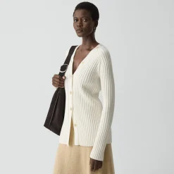 Button-Back Cardigan in Merino Wool
