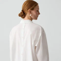 Button-Back Shirt in Relaxed Poplin