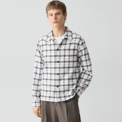 Button-Up Shirt in Checked Cotton