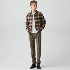 Button-Up Shirt in Jesi Wool