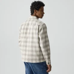 Button-Up Shirt in Textured Check