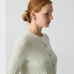 Cable-Knit Cardigan in Cashmere
