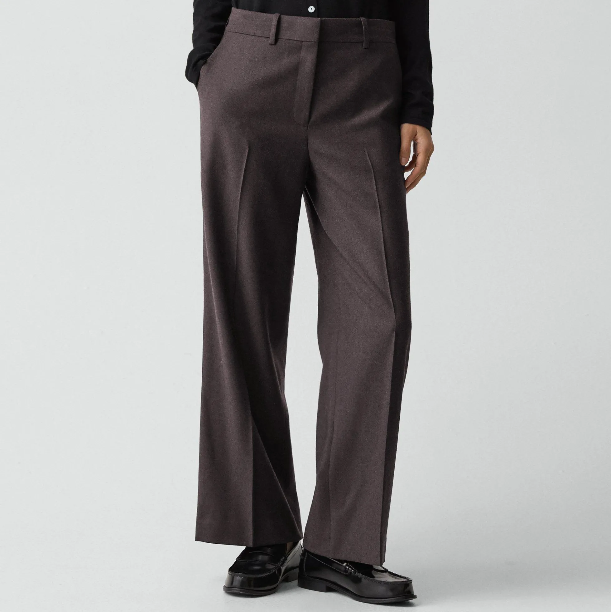 Classic Straight Pant in Sleek Flannel