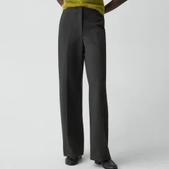 Classic Straight Pant in Knit Ponte