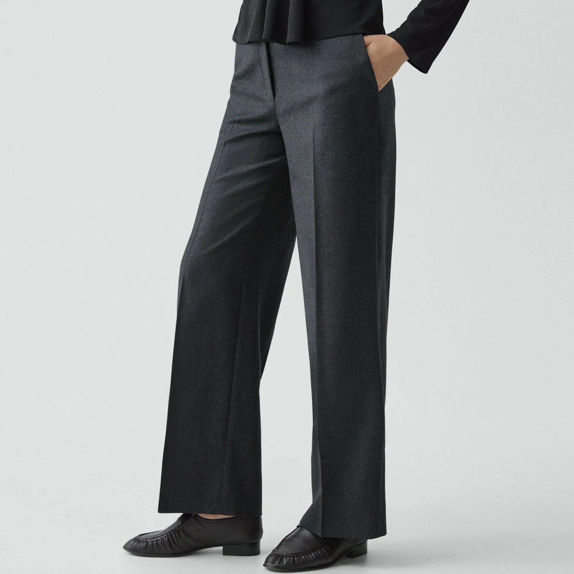 Classic Straight Pant in Sleek Flannel