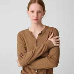 Crewneck Cardigan in Linen Knit
