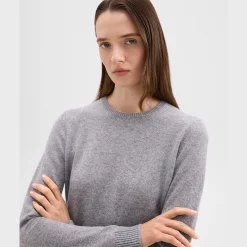 Crewneck Sweater in Feather Cashmere