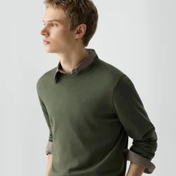 Crewneck Sweater in Regal Wool