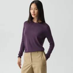 Crewneck Sweater in Regal Wool