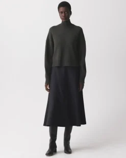 Cropped Turtleneck in Cashmere