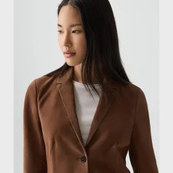 Fitted Blazer in Suede