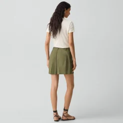 Fluid Pleat Short in Washed Twill