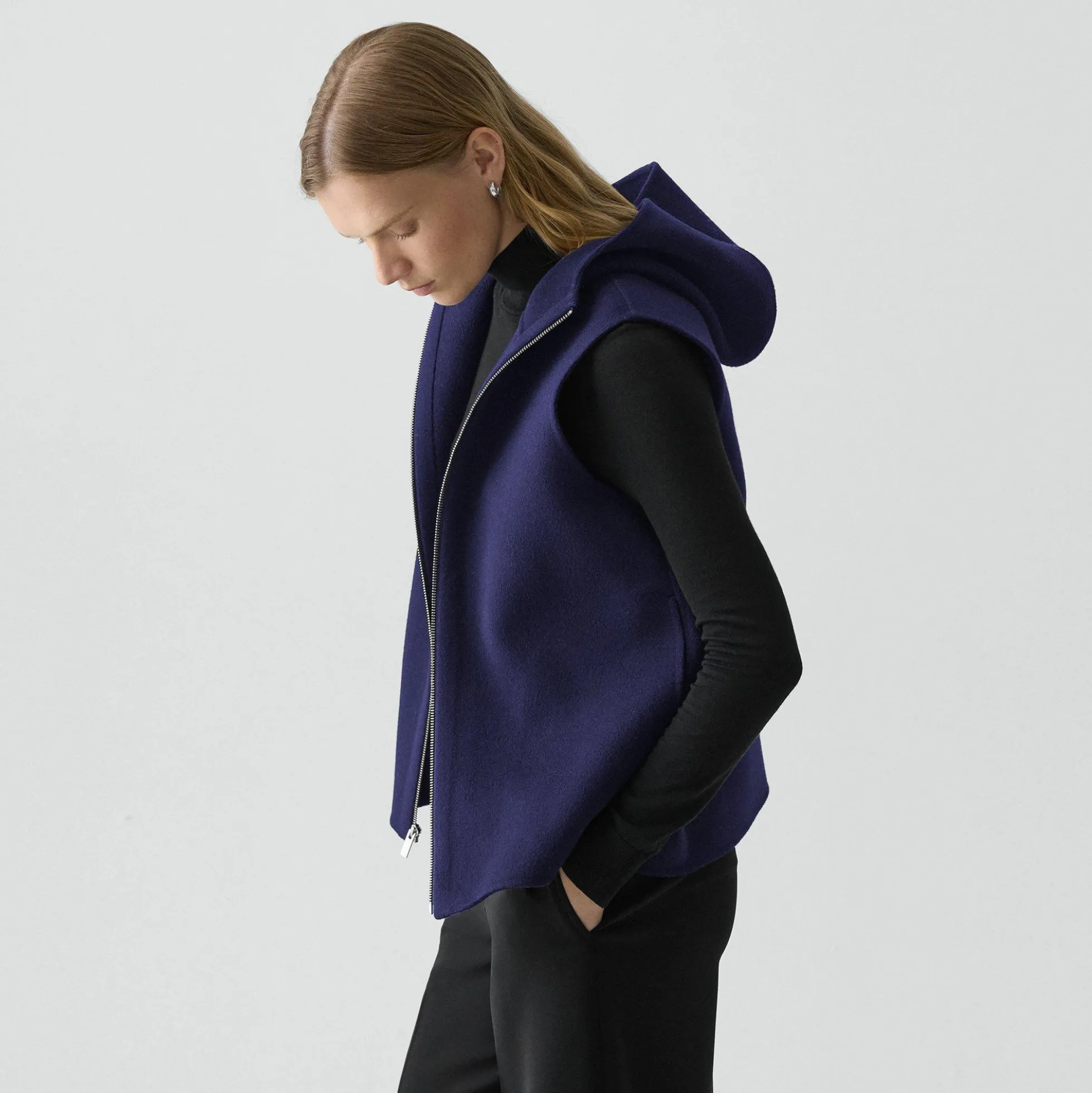 Hooded Vest in Double-Face Wool-Cashmere