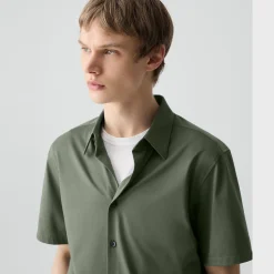 Irving Short-Sleeve Shirt in Structure Knit