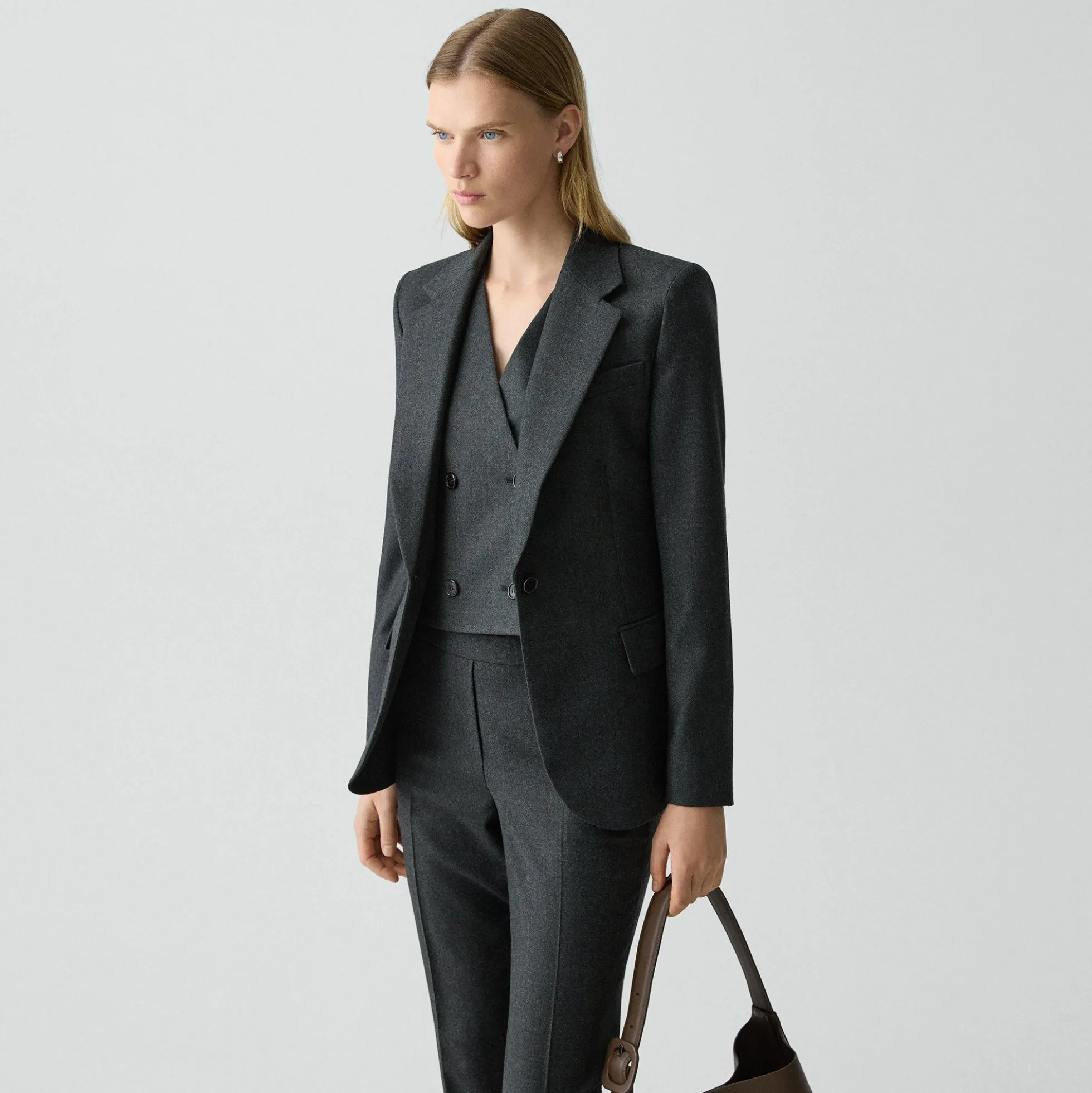 Lynnia Blazer in Sleek Flannel