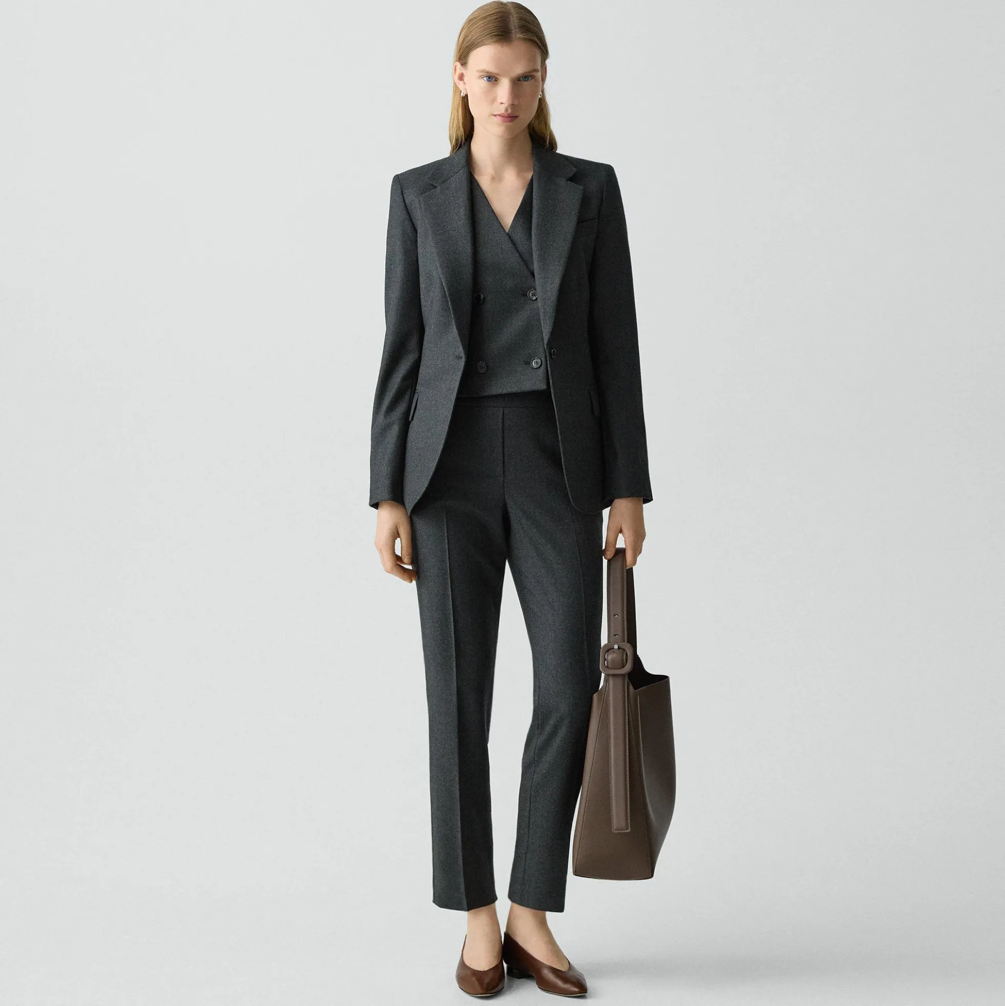 Lynnia Blazer in Sleek Flannel