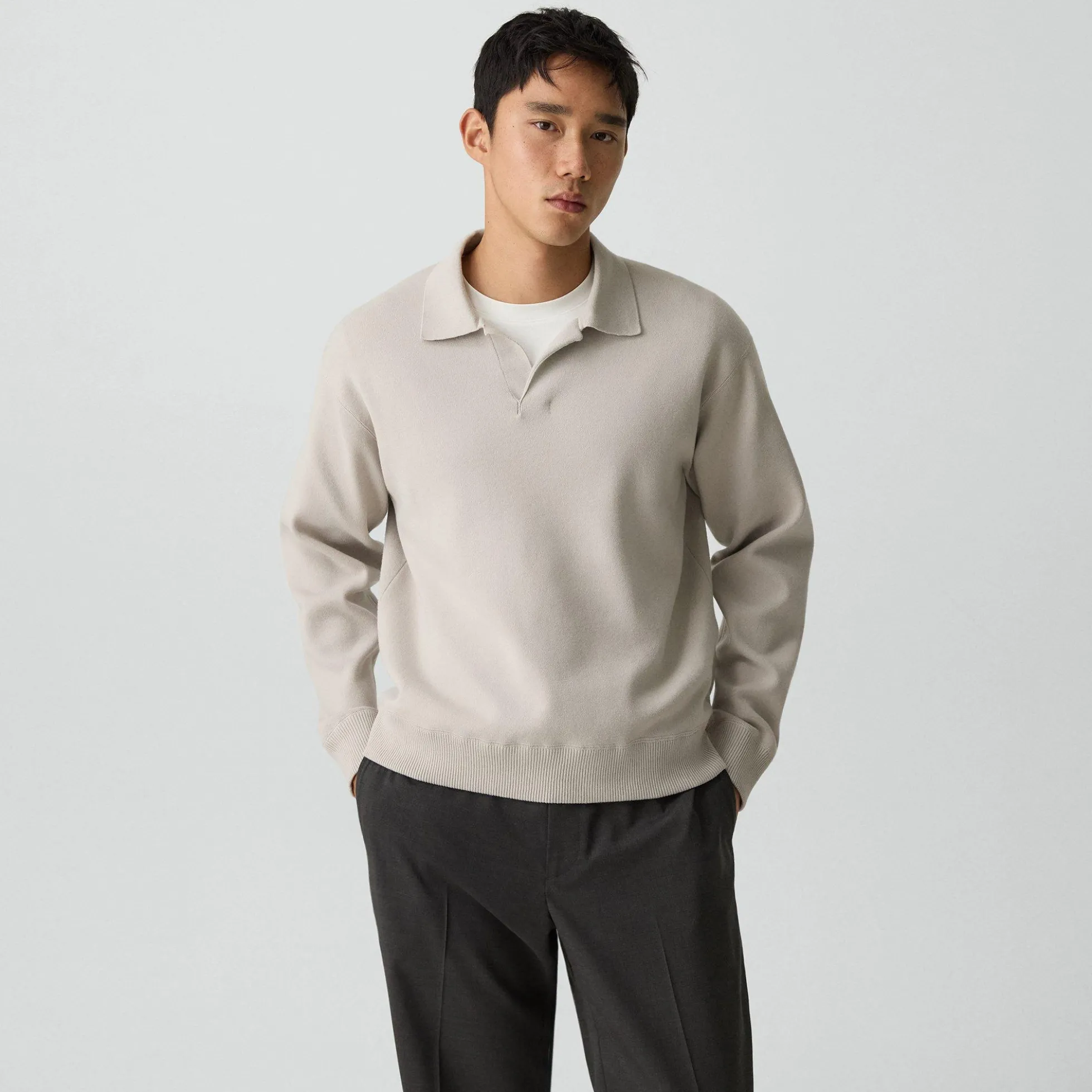 Open Collar Sweater in Light Bilen