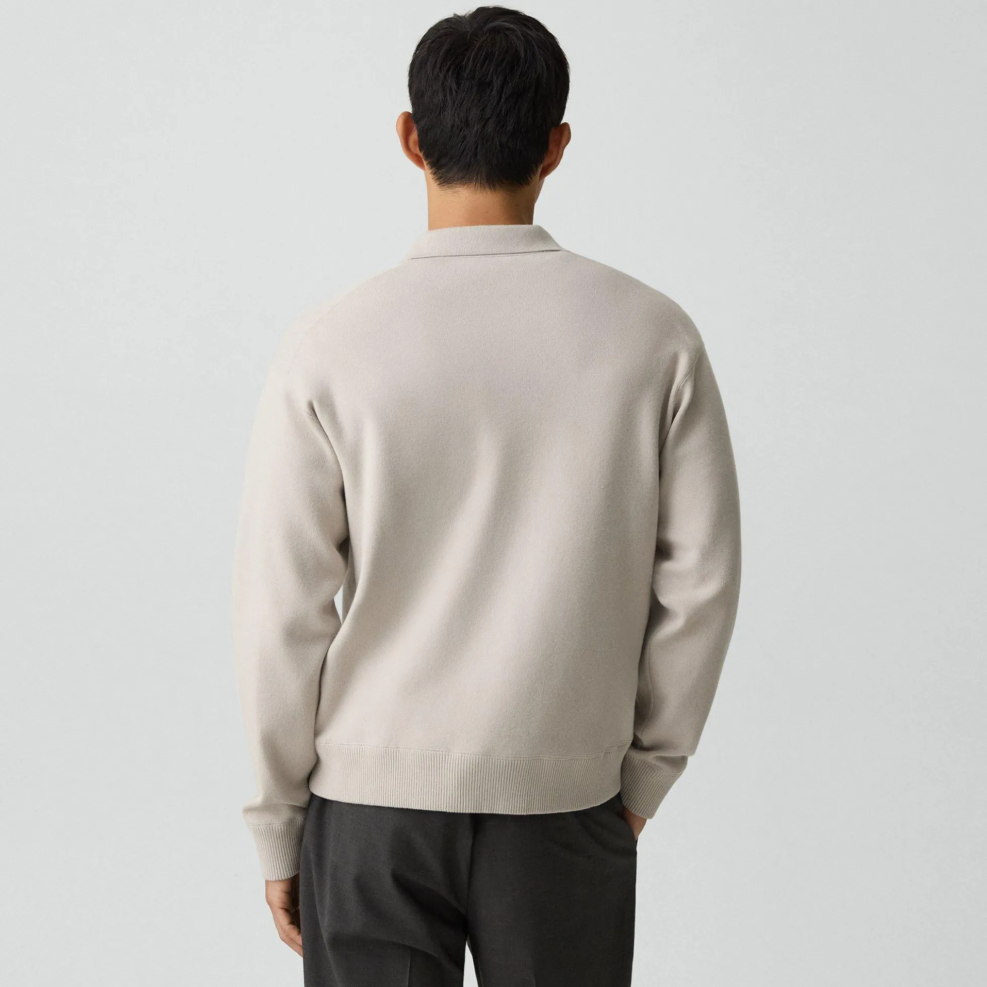 Open Collar Sweater in Light Bilen