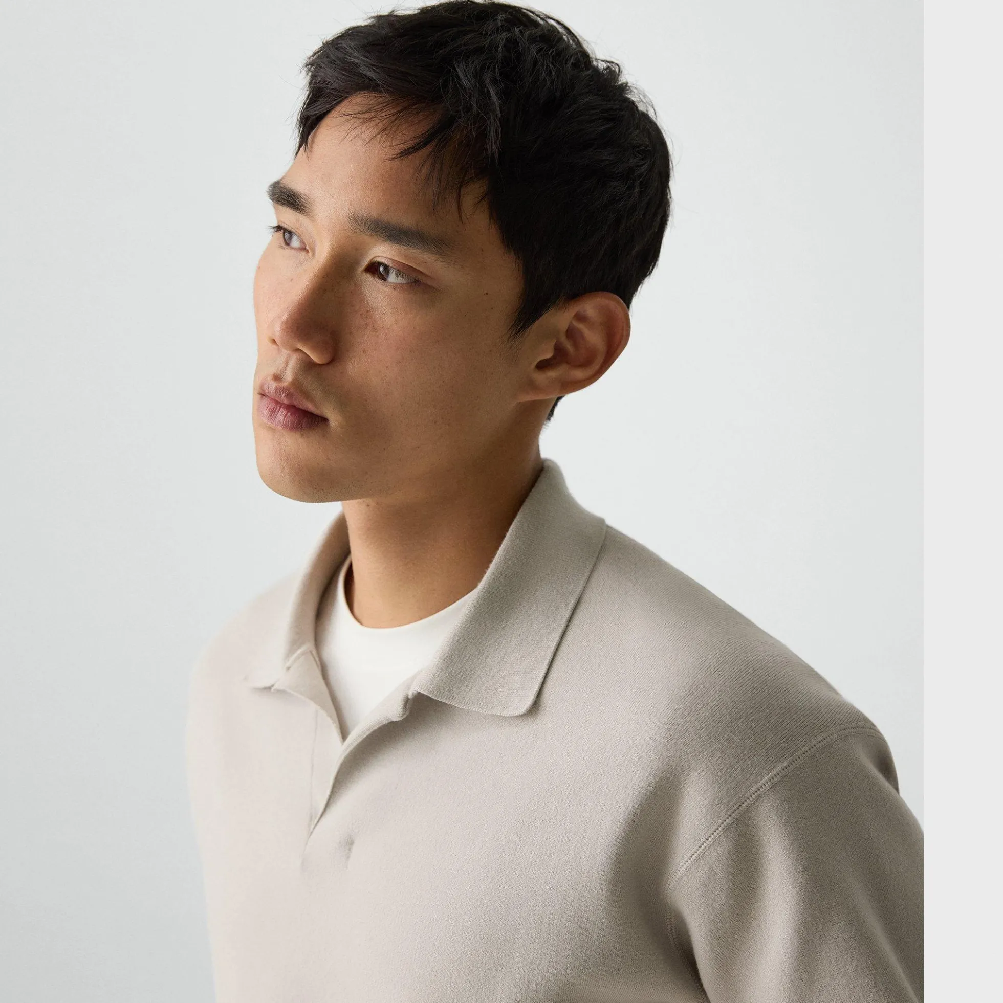 Open Collar Sweater in Light Bilen