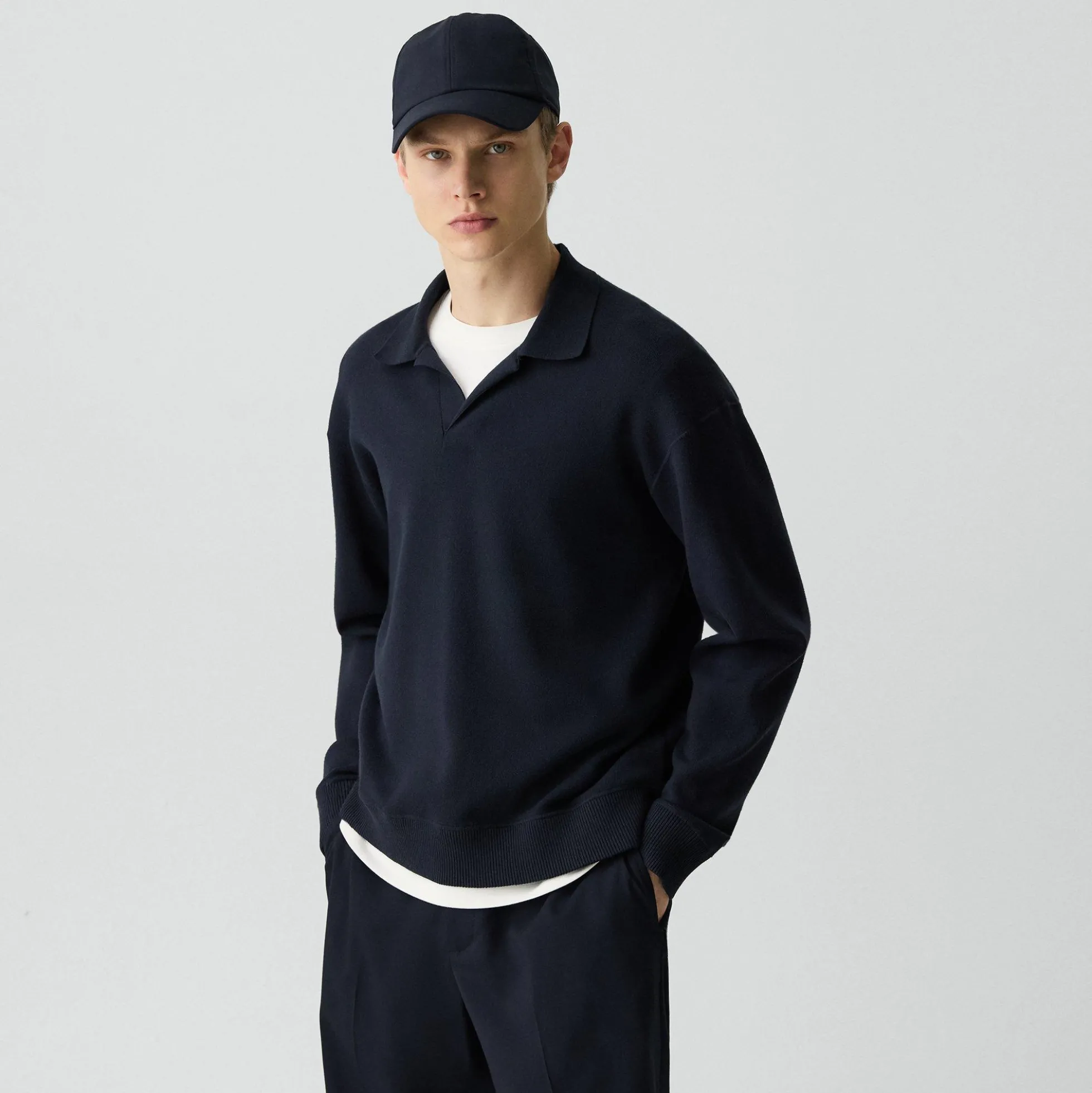 Open Collar Sweater in Light Bilen