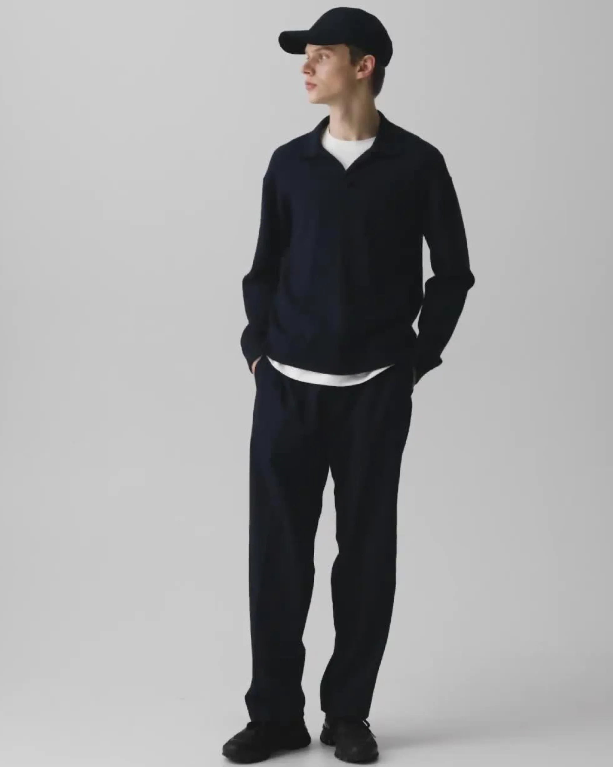 Open Collar Sweater in Light Bilen