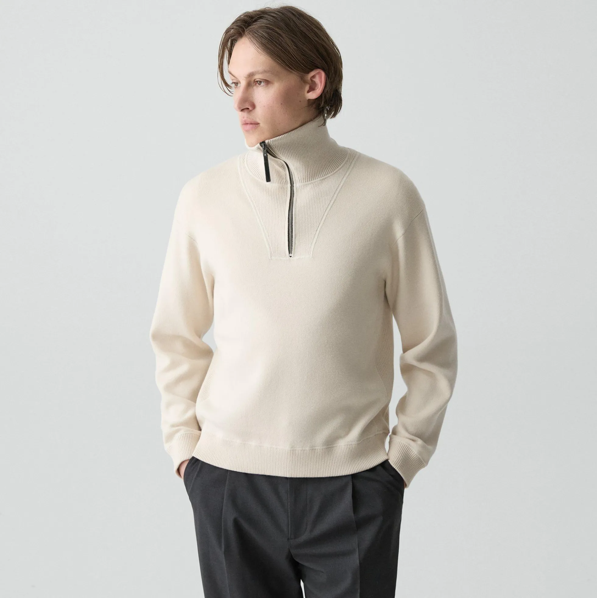 Relaxed Quarter-Zip Sweatshirt in Wool Bilen
