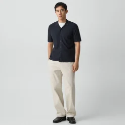 Short-Sleeve Button-Up Shirt in Light Bilen