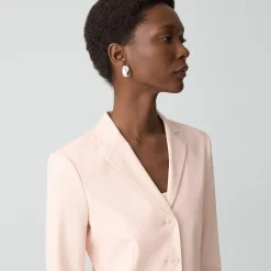 Shrunken Three-Button Blazer in Good Linen