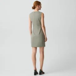 Sleeveless Fitted Dress in Wool Gabardine