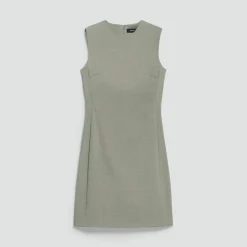 Sleeveless Fitted Dress in Wool Gabardine
