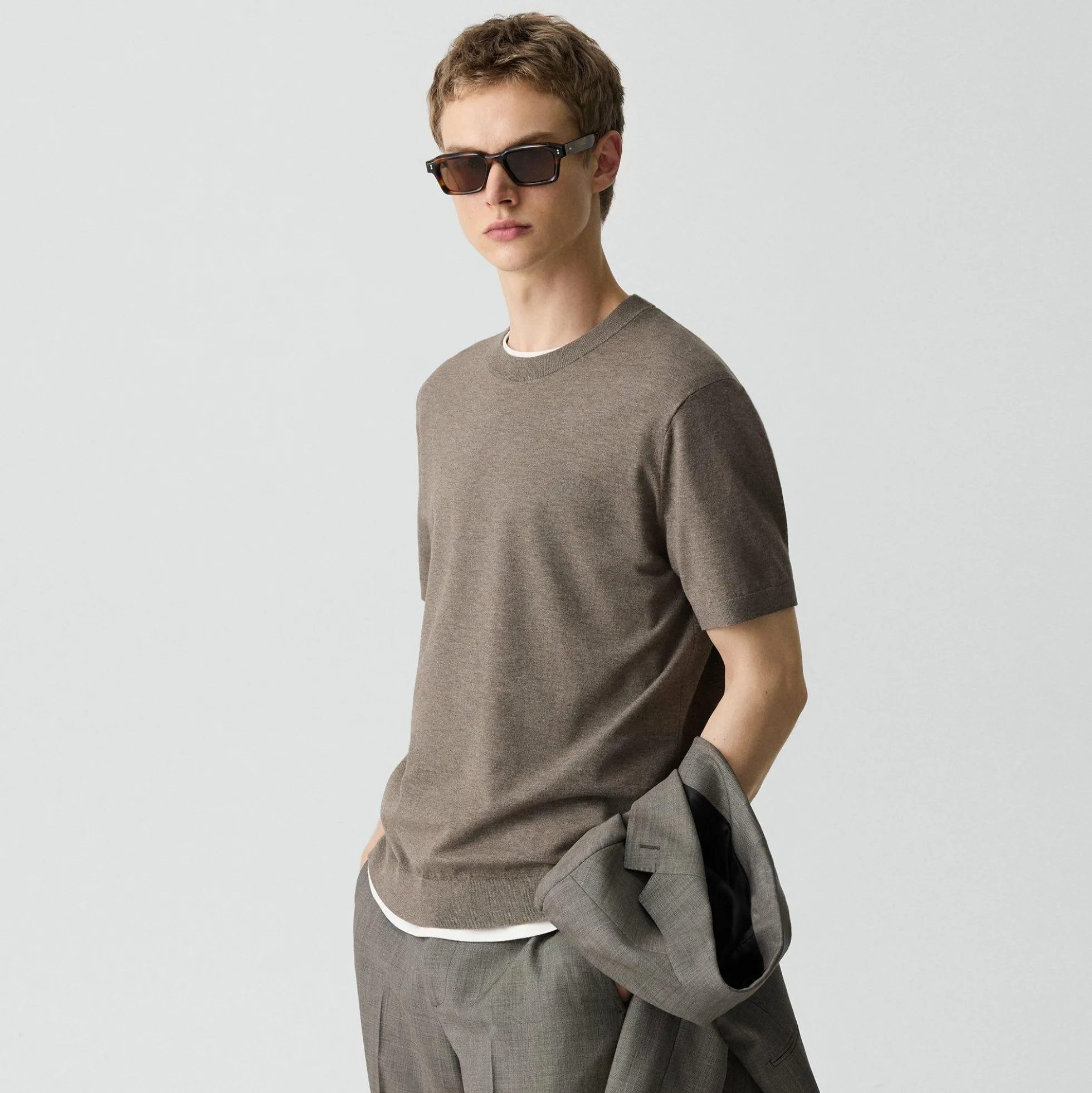 Soris Tee in Light Bilen