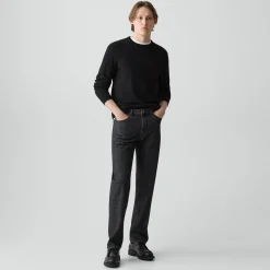 Standard Jean in Dark Denim
