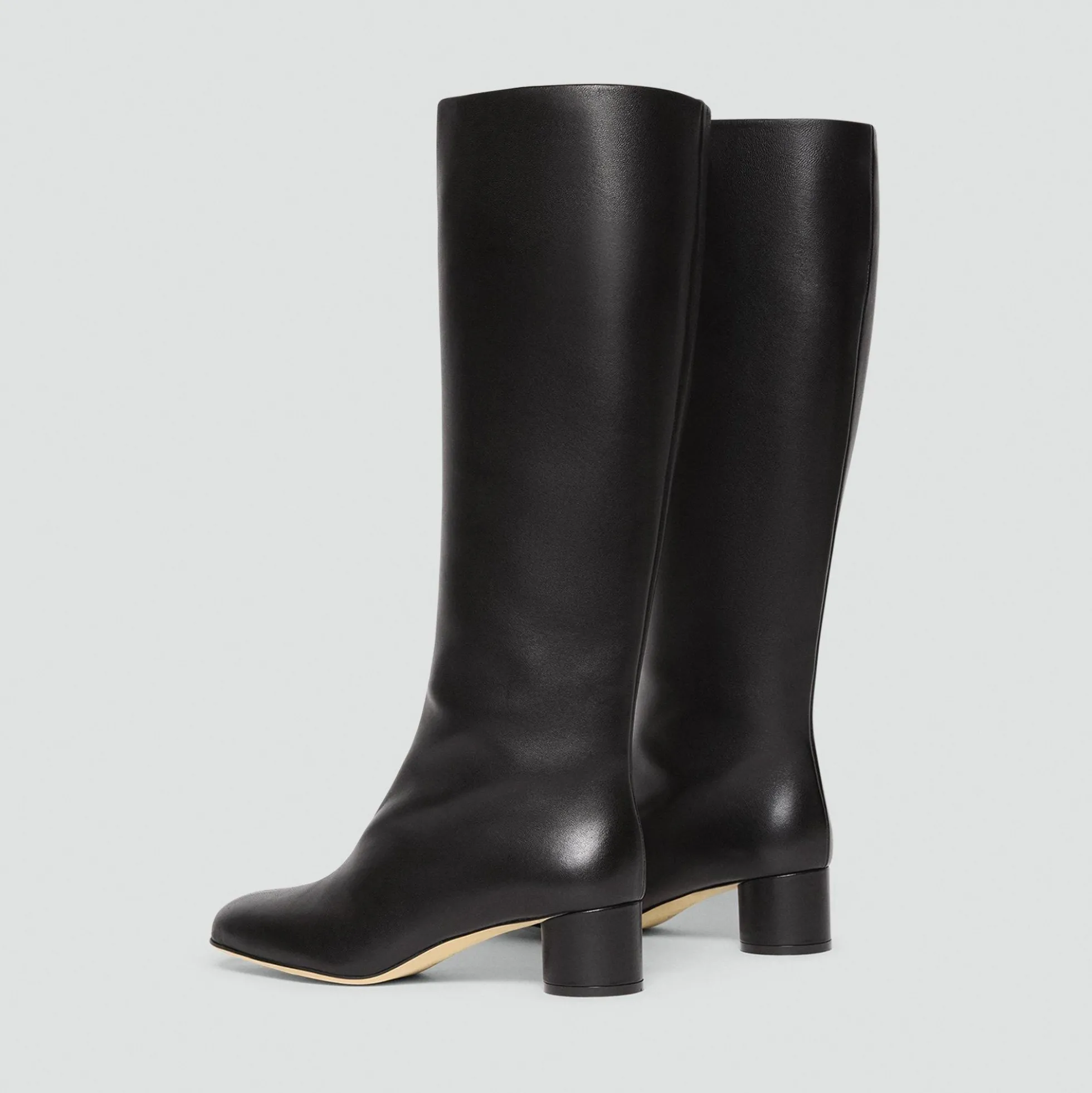 Tall Boot in Smooth Leather