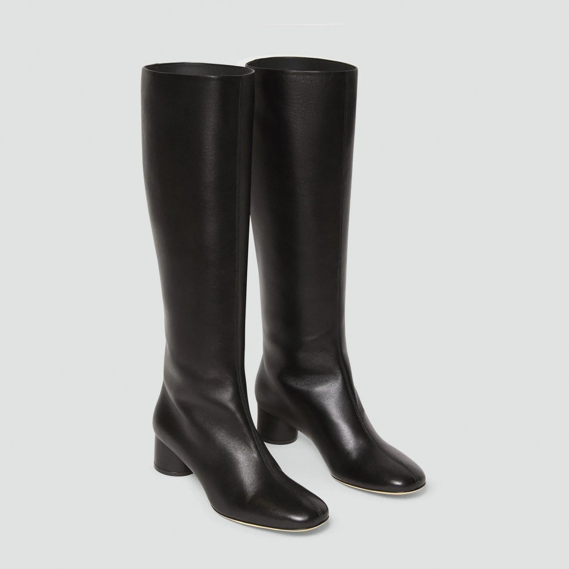 Tall Boot in Smooth Leather