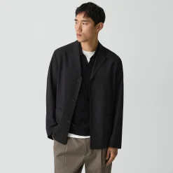Three-Button Blazer in Stretch Wool