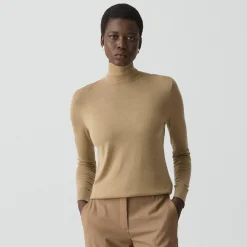 Turtleneck Sweater in Regal Wool