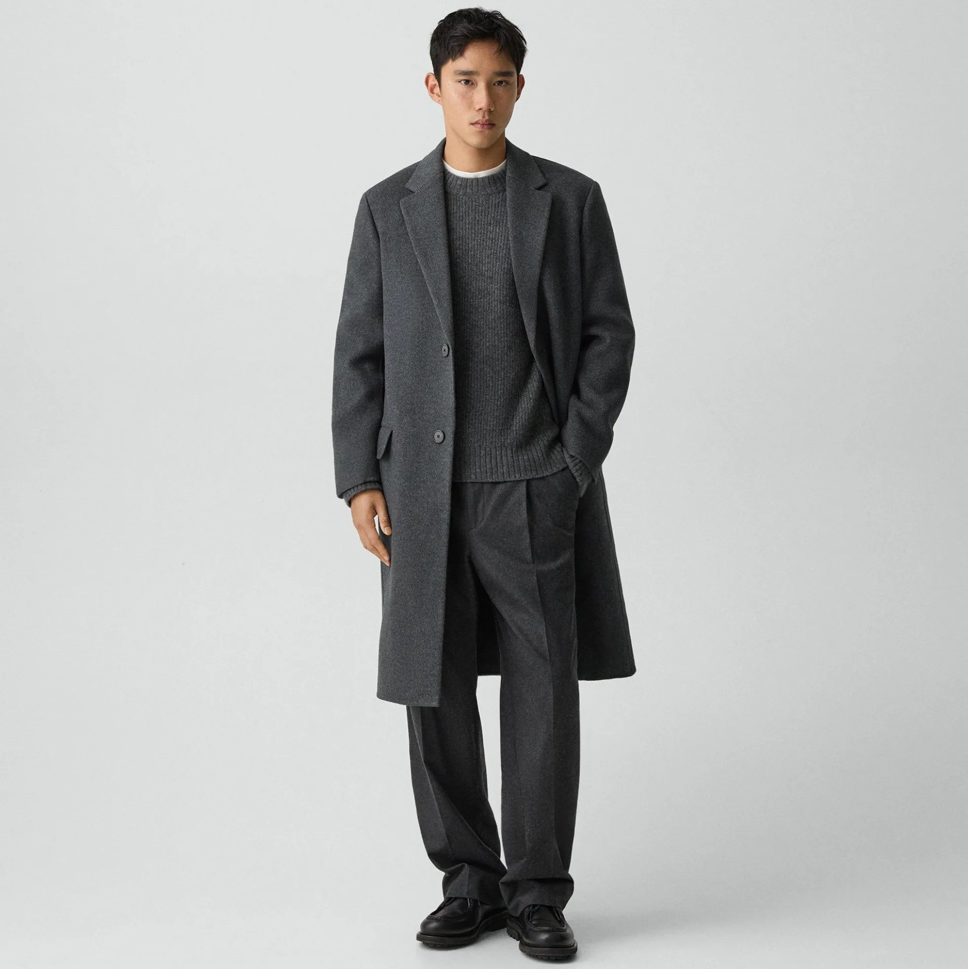 Two-Button Coat in Atelier Wool