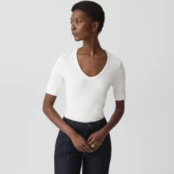 U-Neck Tee in Stretch Rib