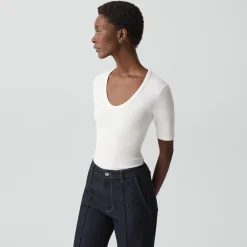 U-Neck Tee in Stretch Rib
