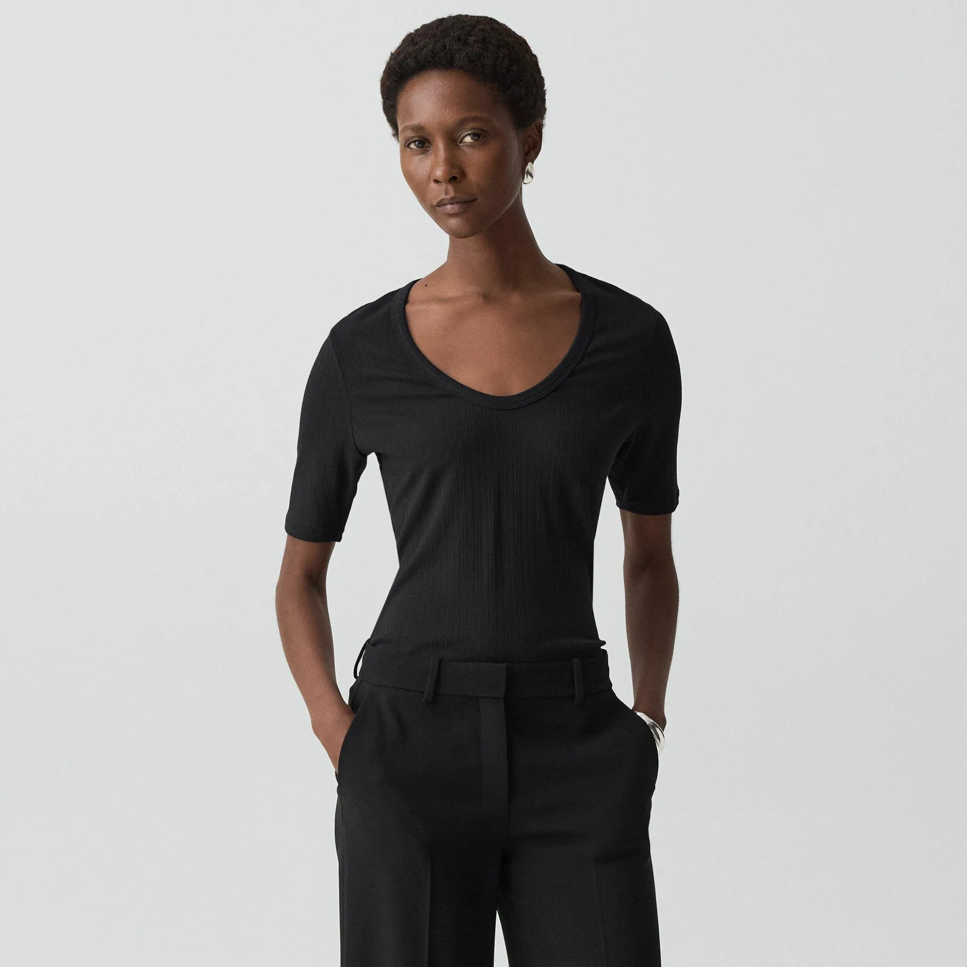 U-Neck Tee in Stretch Rib