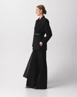 Vented Blazer in Good Wool