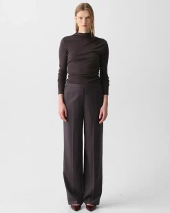 Wide-Leg Pull-On Pant in Sleek Flannel